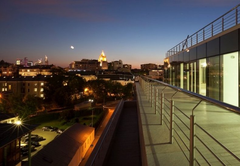 �� Barkli Virgin House, �. �������������