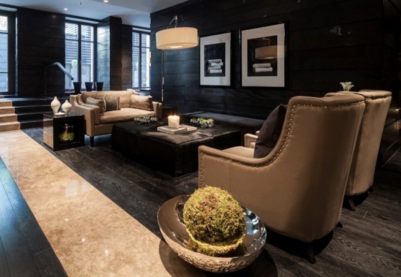 �� Barkli Virgin House, �. �������������