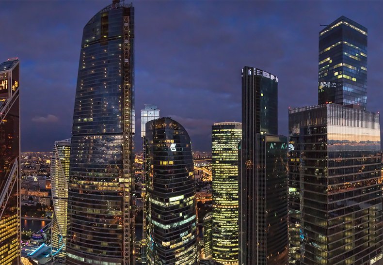 МФК Neva Towers, м. Международная
