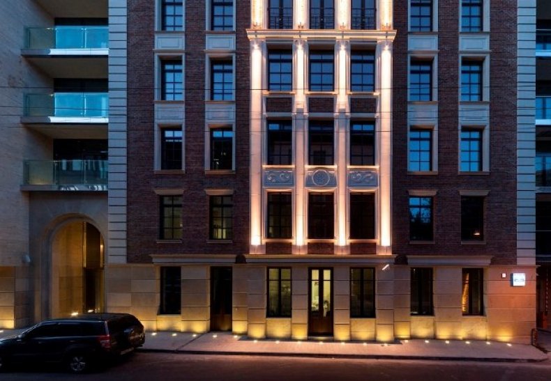 �� Barkli Virgin House, �. �������������