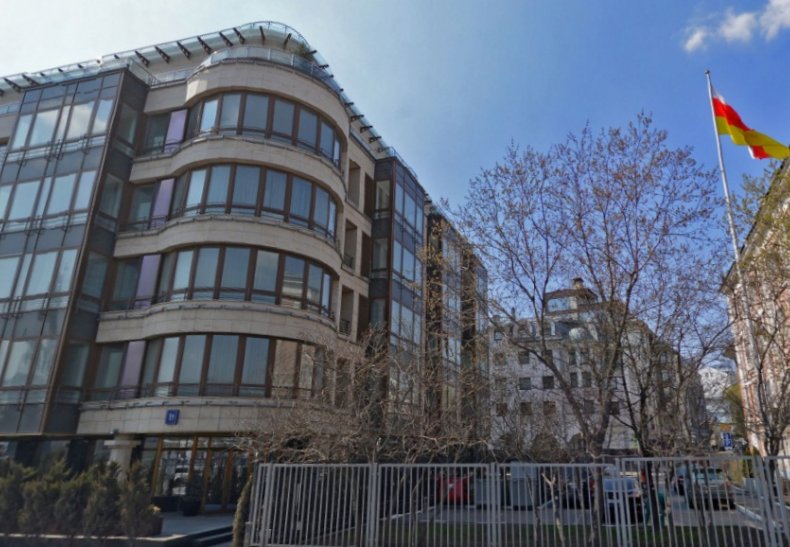 �� Course House, �. �������������