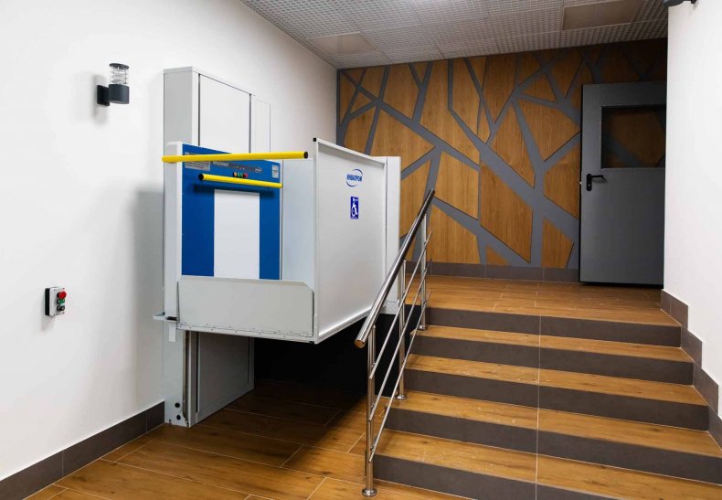 �� ����������, �. ������������