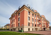 �� Rich' Art Club